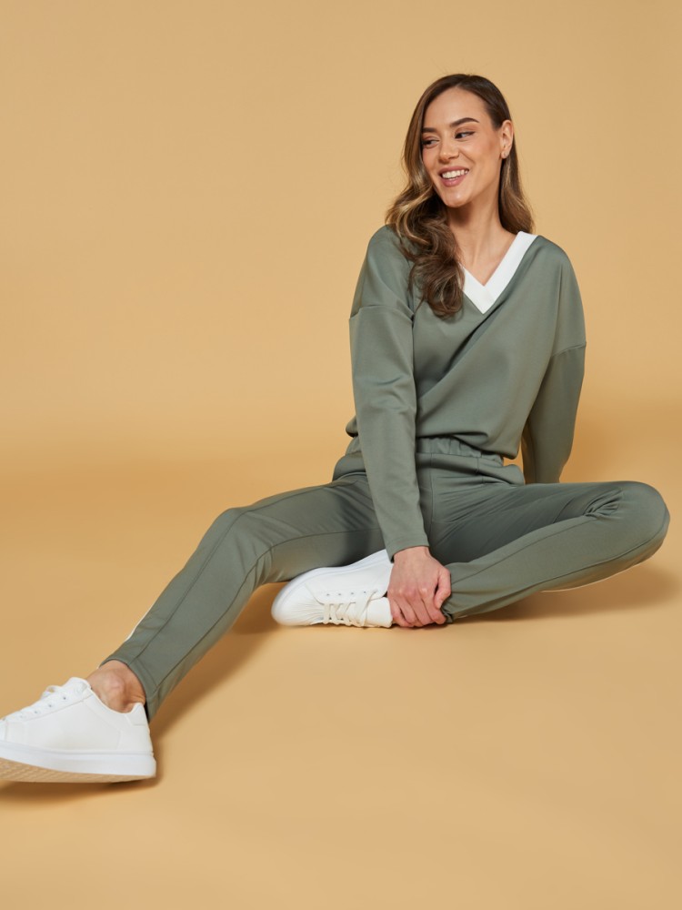 Спортивный костюм женский повседневный Венета